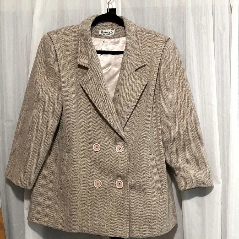 Blazer - Picture 5 of 15